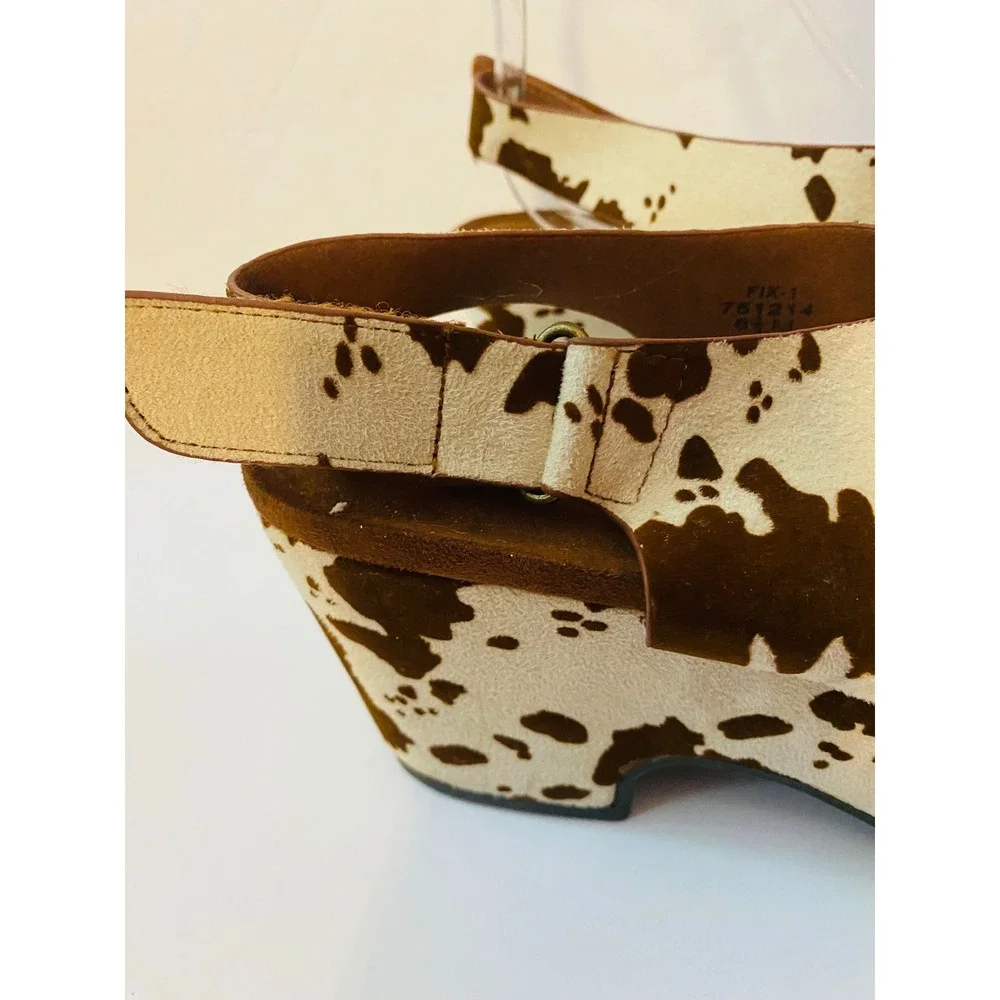 Pierre Dumas Cow Print Platform Wedge Sandals Brown White Slingback 8.5M 751214